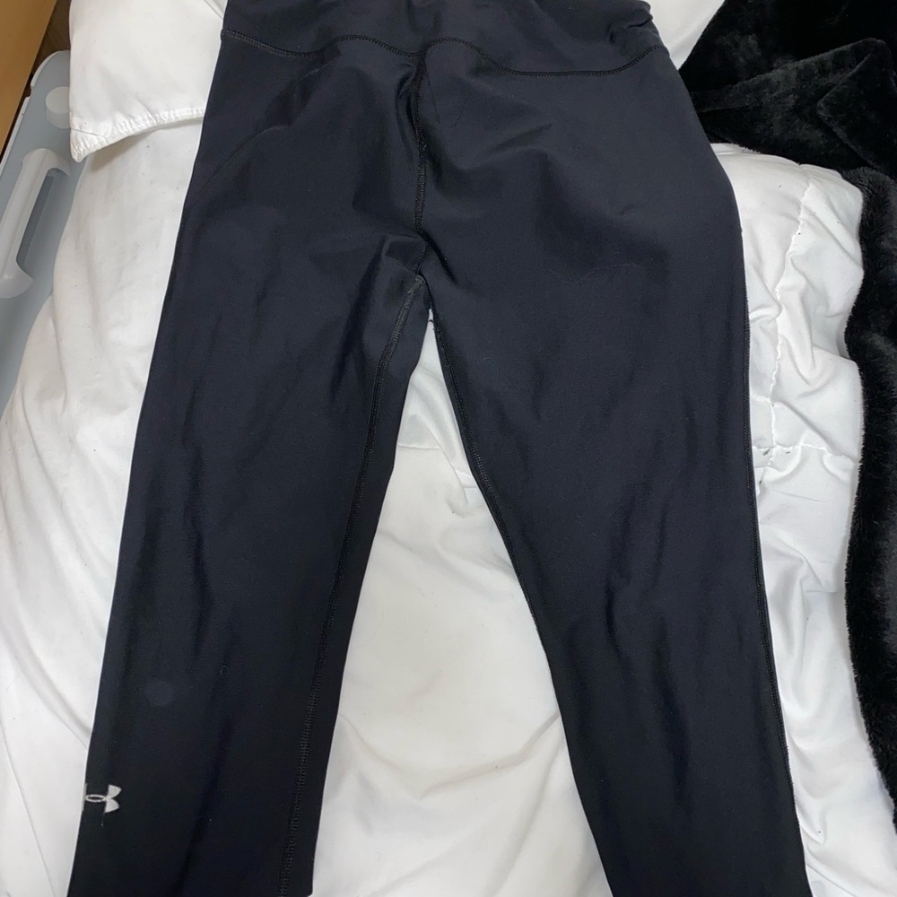 Under armor black workout leggings